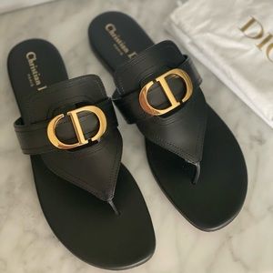 Dior Montaigne Thong Sandals Size 10